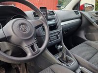Gebraucht VW Golf VI 80 PS (58 kW) 2011 Rot Kleinwagen