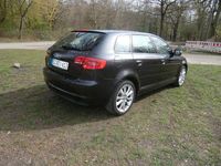 Gebraucht Audi A3 Ambition 140 PS (102 kW) 2011 Grau Kleinwagen