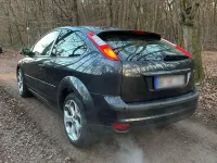Gebraucht Ford Focus 90 PS (66 kW) 2006 Grau Coupé