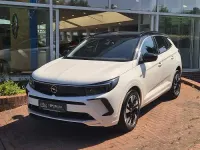 Gebraucht Opel Grandland X Ultimate 131 PS (96 kW) 2022 Jade weiss/arktis weiss SUV