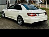 Gebraucht Mercedes E350 265 PS (194 kW) 2012 Weiß Limousine