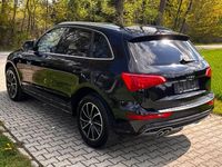 Używany Audi Q5 S-Line 170 KM (125 kW) 2011 Czarny SUV