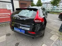 Gebraucht Volvo V40 Kinetic 120 PS (88 kW) 2014 Black solid (stone) / solid Kombi