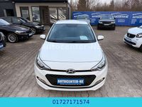 Gebraucht Hyundai i20 GO! 75 PS (55 kW) 2018 Weiß Limousine