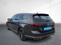 Gebraucht VW Passat Elegance 200 PS (147 kW) 2024 Mangangrau metallic Kombi