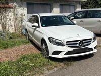 Gebraucht Mercedes C220 194 PS (142 kW) 2019 Weiß Kombi