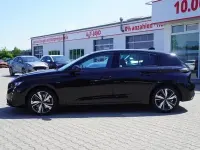 Gebraucht Peugeot 308 Active 181 PS (133 kW) 2022 Perla nera schwarz metallic Limousine