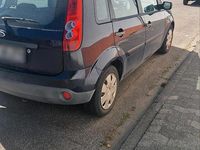 Gebraucht Ford Fiesta 60 PS (44 kW) 2006 Blau Kleinwagen