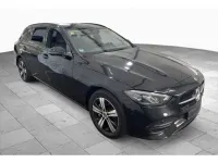 Gebraucht Mercedes C300e Night 313 PS (230 kW) 2023 Schwarz/baltic black Kombi