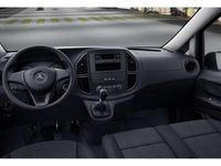 Gebraucht Mercedes Vito 102 PS (75 kW) 2021 Arktikweiß Van
