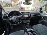 gebraucht VW Touran 2.0 TDI SCR DSG Highline Highline