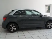 Gebraucht Audi A1 Basis 95 PS (69 kW) 2015 Grau Kleinwagen
