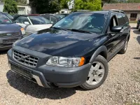 Gebraucht Volvo XC70 Momentum 185 PS (136 kW) 2006 Schwarz Kombi