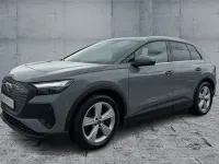 Gebraucht Audi Q4 e-tron Comfort 125 kW (170 PS) 2023 Kieselgrau SUV