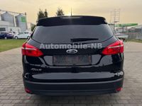 Gebraucht Ford Focus Titanium 120 PS (88 kW) 2015 Schwarz Kombi