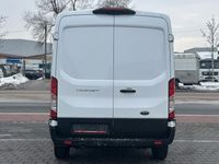 Gebraucht Ford Transit 131 PS (96 kW) 2020 Weiß Van / Kleinbus