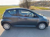 Gebraucht Citroën C1 68 PS (50 kW) 2012 Grau Kleinwagen