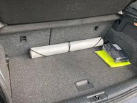 Gebraucht VW Polo 75 PS (55 kW) 2016 Grau Kleinwagen