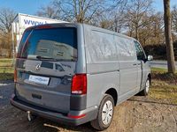 Gebraucht VW T6.1 150 PS (110 kW) 2022 Grau Van