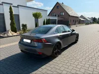 Gebraucht Lexus IS300h 181 PS (133 kW) 2016 Grau Limousine
