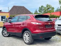 Gebraucht Nissan Qashqai 116 PS (85 kW) 2014 Rot SUV