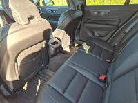 Gebraucht Volvo V60 Plus 197 PS (144 kW) 2023 Silber Kombi