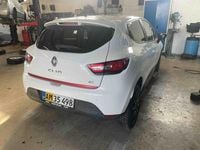 Second-hand Renault Clio IV Expression 75 CP (55 kW) 2014 Alb Berlinǎ