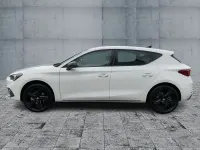 Neu Seat Leon 150 PS (110 kW) 2025 Weiß Limousine