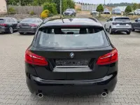 Gebraucht BMW 220 Active Tourer Advantage 178 PS (130 kW) 2021 Schwarz Van / Kleinbus