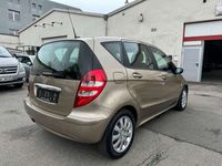 gebraucht Mercedes A200 *PDC*KLIMAAUTOMATIK*NAVI*TÜV03/26