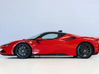Second-hand Ferrari SF90 1000 CP (735 kW) 2021 Roșu