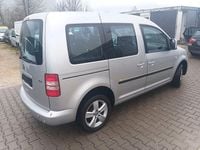 Gebraucht VW Caddy Edition 102 PS (75 kW) 2011 Silber Van / Kleinbus