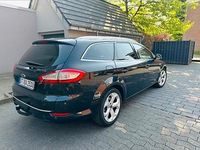 Gebraucht Ford Mondeo 163 PS (119 kW) 2014 Schwarz Kombi
