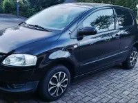 Gebraucht VW Fox 54 PS (39 kW) 2007 Schwarz Kleinwagen