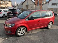 Gebraucht VW Touran Match 140 PS (102 kW) 2012 Wild cherry red Van / Kleinbus
