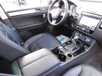 gebraucht VW Touareg 3.0TDI V6 4MOTION*AUT.*LEDER*NAVI*PANO*