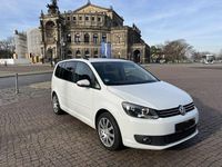 Gebraucht VW Touran Comfortline 140 PS (102 kW) 2015 Weiß Van / Kleinbus