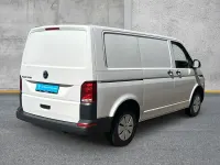 Gebraucht VW T6.1 150 PS (110 kW) 2021 Weiß Van