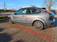 Gebraucht Ford Focus 116 PS (85 kW) 2005 Silber Limousine
