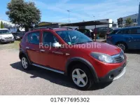 Gebraucht Dacia Sandero Stepway 84 PS (61 kW) 2012 Rot Limousine