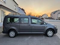 Gebraucht VW Caddy Maxi 109 PS (80 kW) 2011 Grau Van / Kleinbus