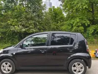 Gebraucht Daihatsu Sirion 91 PS (66 kW) 2008 Schwarz Kleinwagen