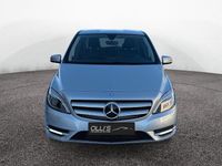 Gebraucht Mercedes B180 122 PS (89 kW) 2014 Silber Van / Kleinbus