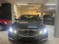 Gebraucht Mercedes E220 170 PS (125 kW) 2011 Grau Limousine