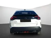 Używany Citroën C4 PureTech 131 KM (96 kW) 2023 Biały SUV