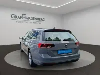 Gebraucht VW Passat Business 150 PS (110 kW) 2023 Grau Kombi