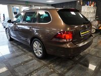 Gebraucht VW Golf VI Style 105 PS (77 kW) 2012 Braun Kleinwagen