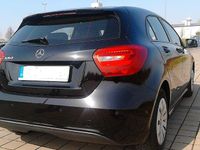 Gebraucht Mercedes A160 Style 102 PS (75 kW) 2018 Schwarz Limousine