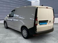 Gebraucht VW Caddy 102 PS (75 kW) 2024 Candyweiß Van / Kleinbus