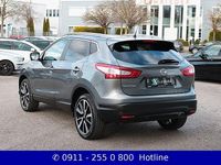 Gebraucht Nissan Qashqai Tekna 163 PS (119 kW) 2017 Grau SUV